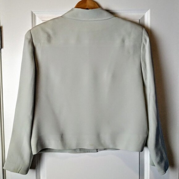 Due Per Due Pale Green Short Silk Jacket - Picture 2 of 6